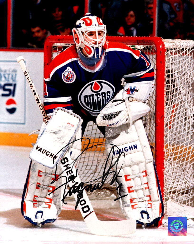 Ron Tugnutt Edmonton Oilers Autographed Pose 8x10 Photo