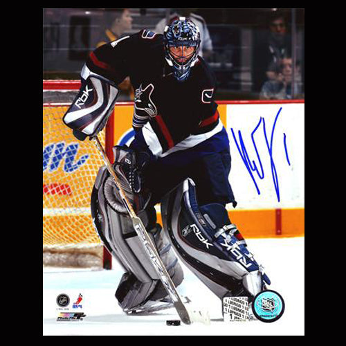 Roberto Luongo Vancouver Canucks Autographed Handle Puck 8x10 Photo