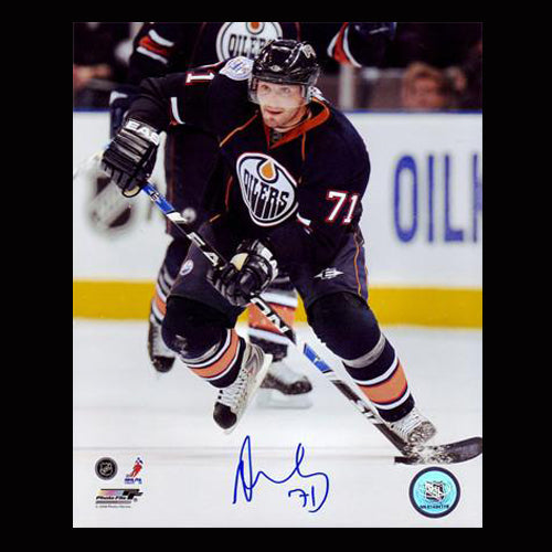 Lubomir Visnovsky Edmonton Oilers Autographed Breakout 8x10 Photo