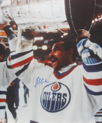 Grant Fuhr Edmonton Oilers Autographed 16x20 Stanley Cup Photo