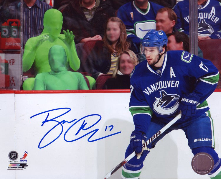 Ryan Kesler Vancouver Canucks Autographed Green Men 8x10 Photo - Clearance