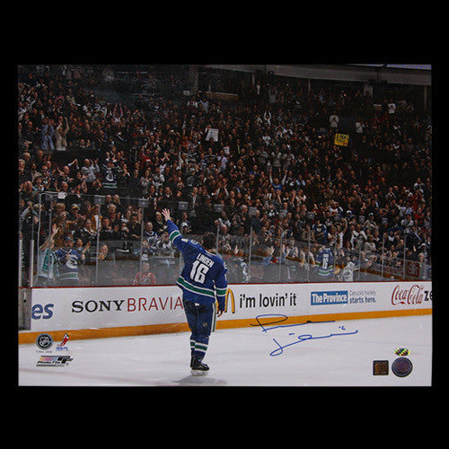 Trevor Linden Vancouver Canucks Autographed Retirement Night 16x20 Photo