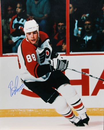 Eric Lindros Philadelphia Flyers Autographed 16x20 Photo
