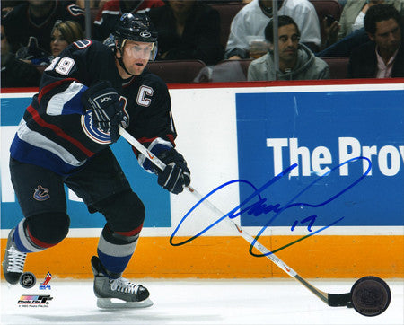 Markus Naslund Vancouver Canucks Autographed Breakout 8x10 Photo