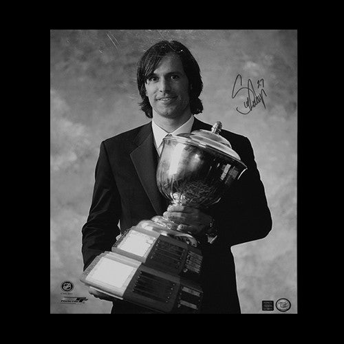 Scott Niedermayer N.J. Devils Autographed Norris Trophy 16x20 Photo