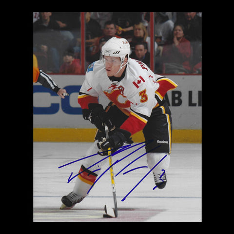 Dion Phaneuf Calgary Flames Autographed Duck Face 8x10 Photo