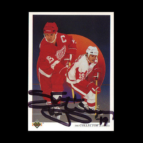 Steve Yzerman Detroit Red Wings Autographed Card