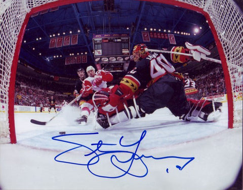 Steve Yzerman Detroit Red Wings Autographed Netcam 8x10 Photo