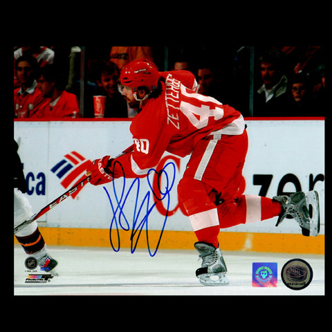 Henrik Zetterberg Detroit Red Wings Autographed 8x10 Photo